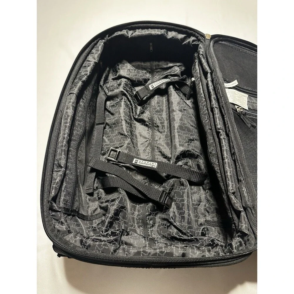 Patron Tequila OGIO Layover Luggage Rolling Suitcase Carry-On Alcohol Rare READ